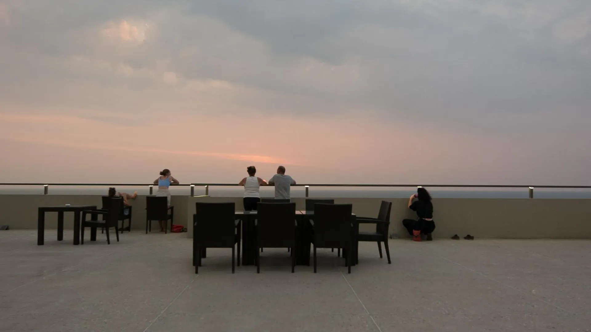 Apartament Sea Breeze Heaven Residencies By Cocotech Negombo